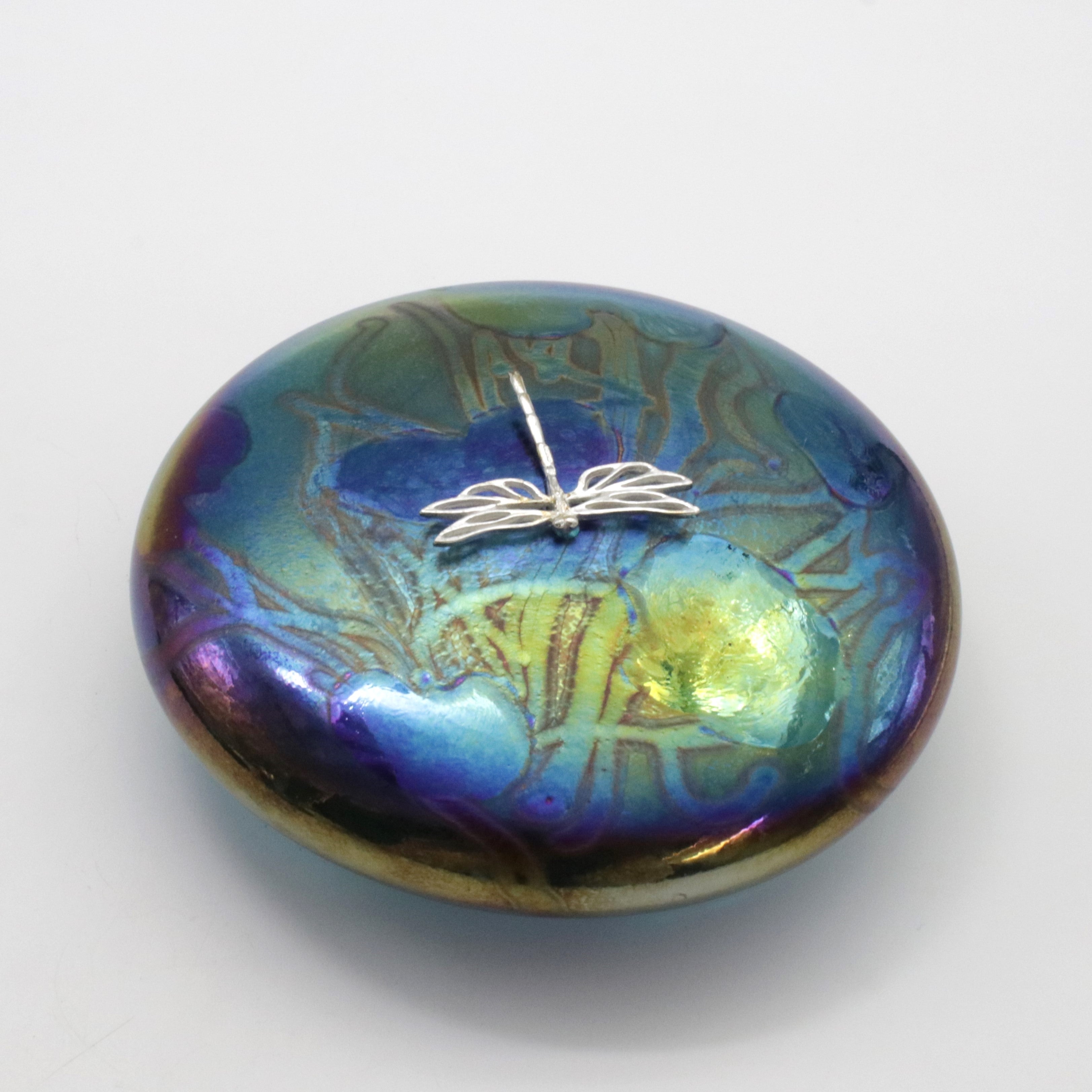 Dragonfly Lily Trail Paperweight