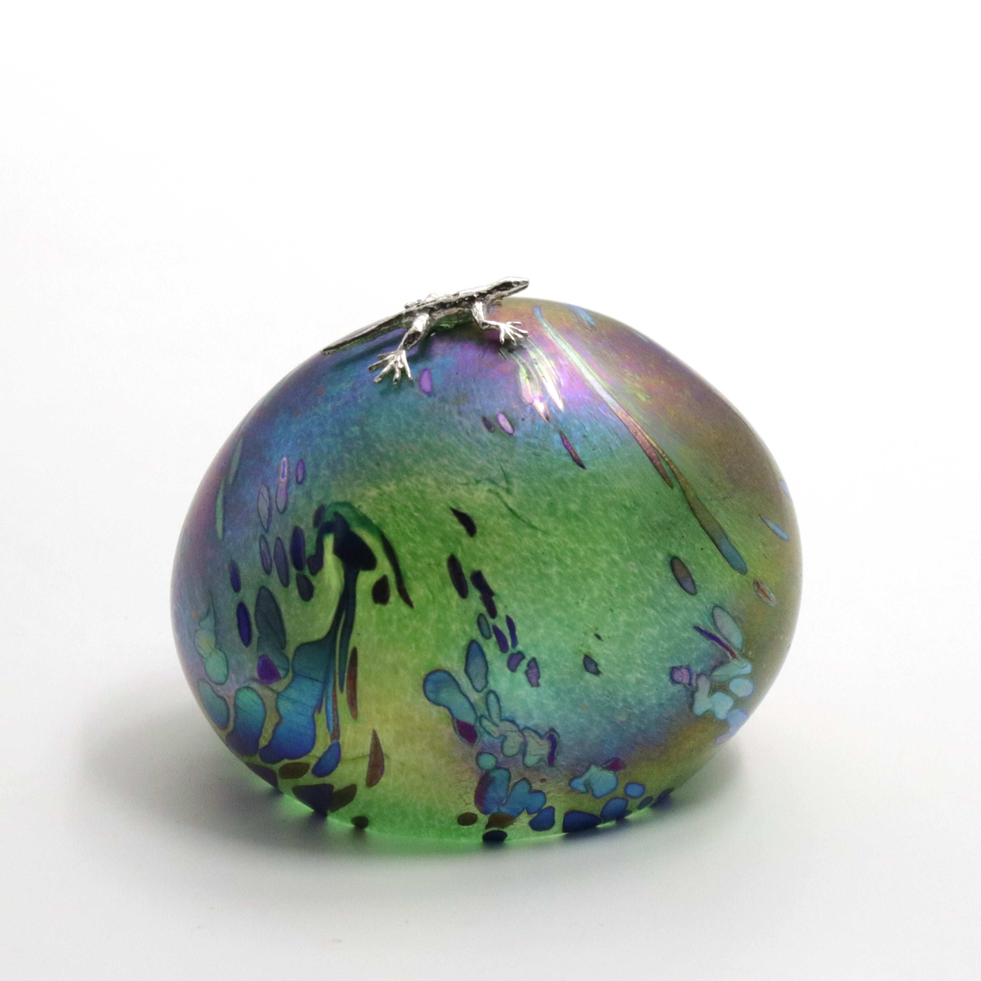 Dinosaur Egg with sterling Silver Gecko