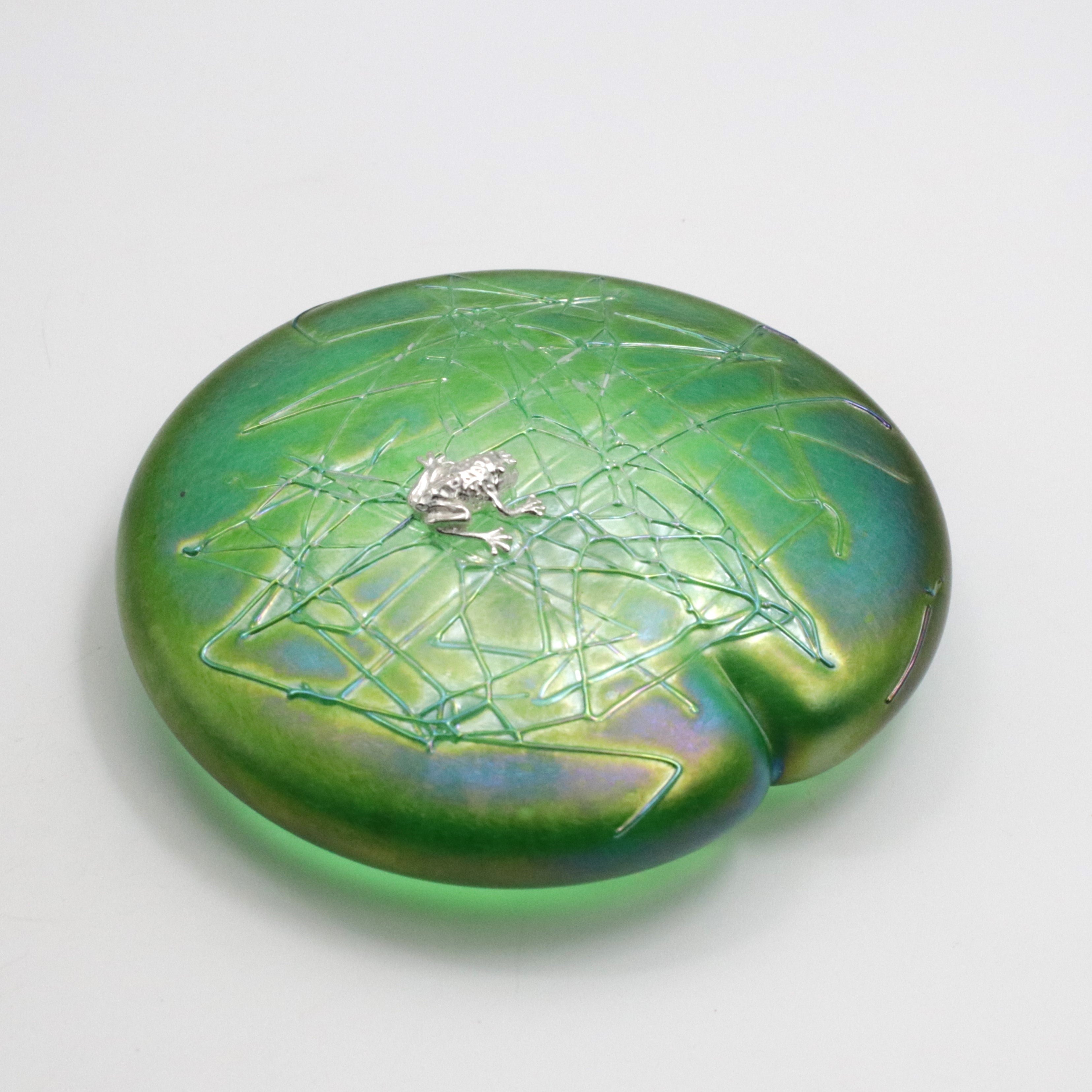 Glass Lily Pad with Silver Frog