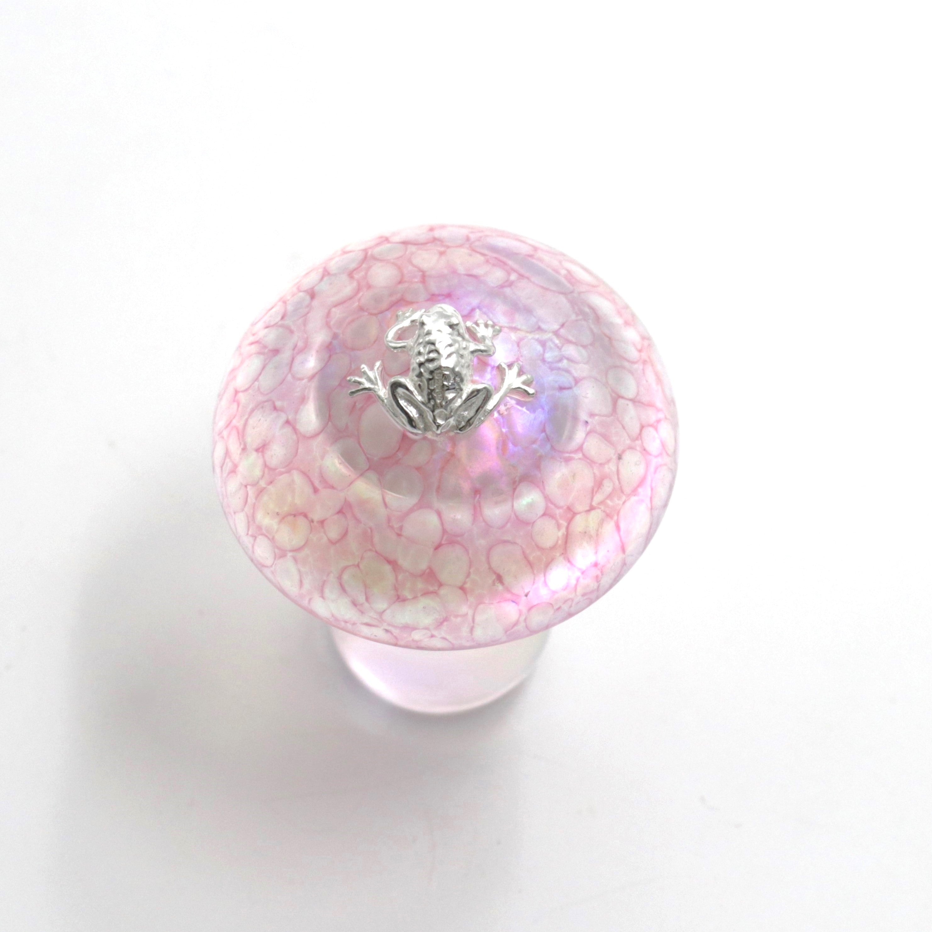 Mushroom with Silver Frog