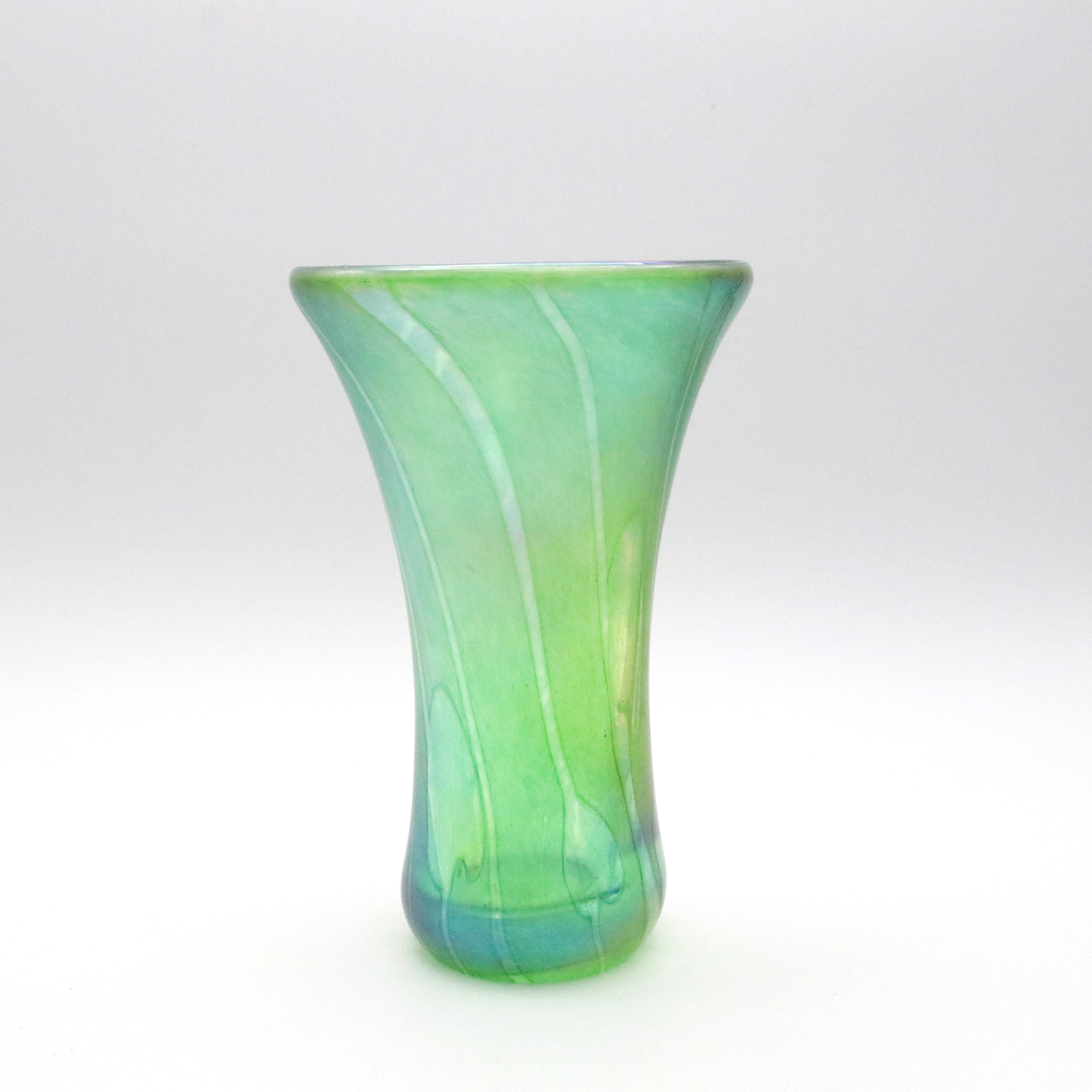 Green Lily Trail vase