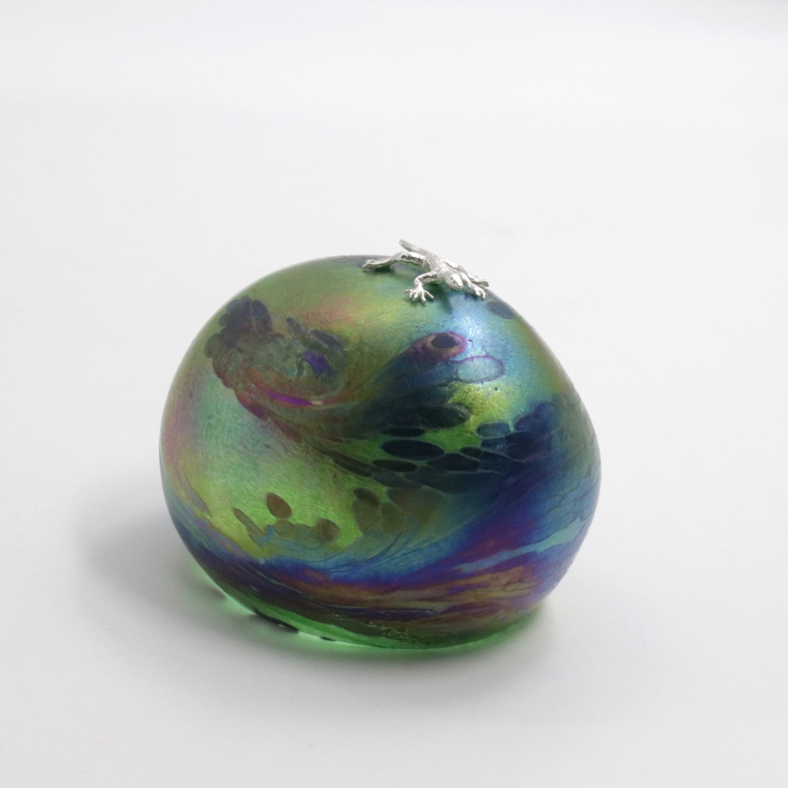 Dinosaur Egg with sterling Silver Gecko