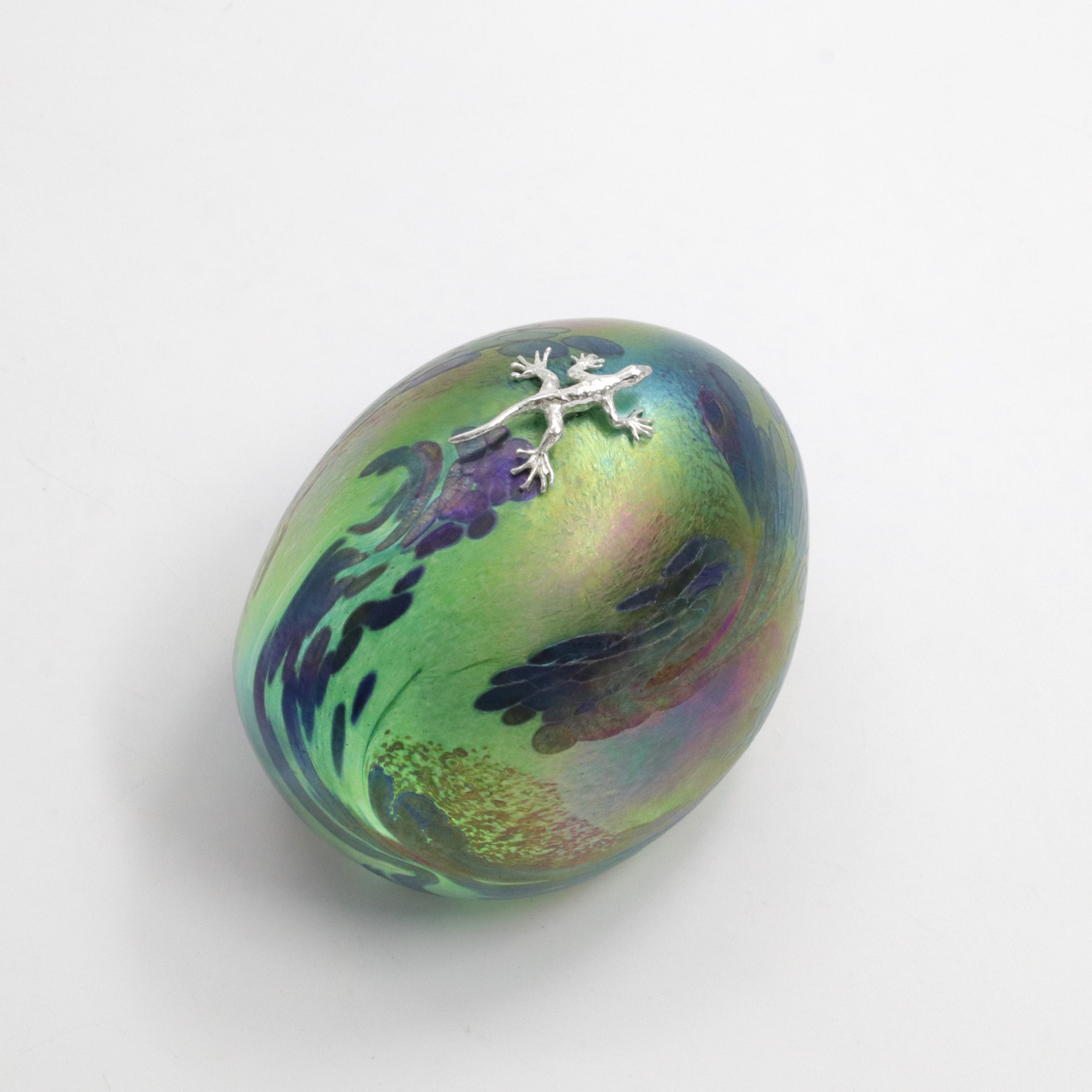 Dinosaur Egg with sterling Silver Gecko